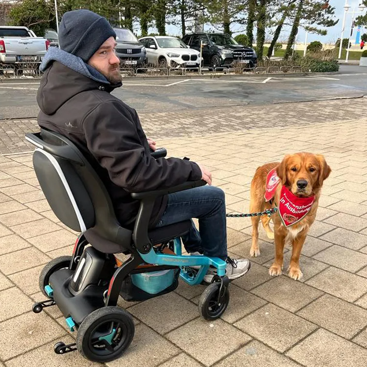 Robooter E40 Folding Power Wheelchair