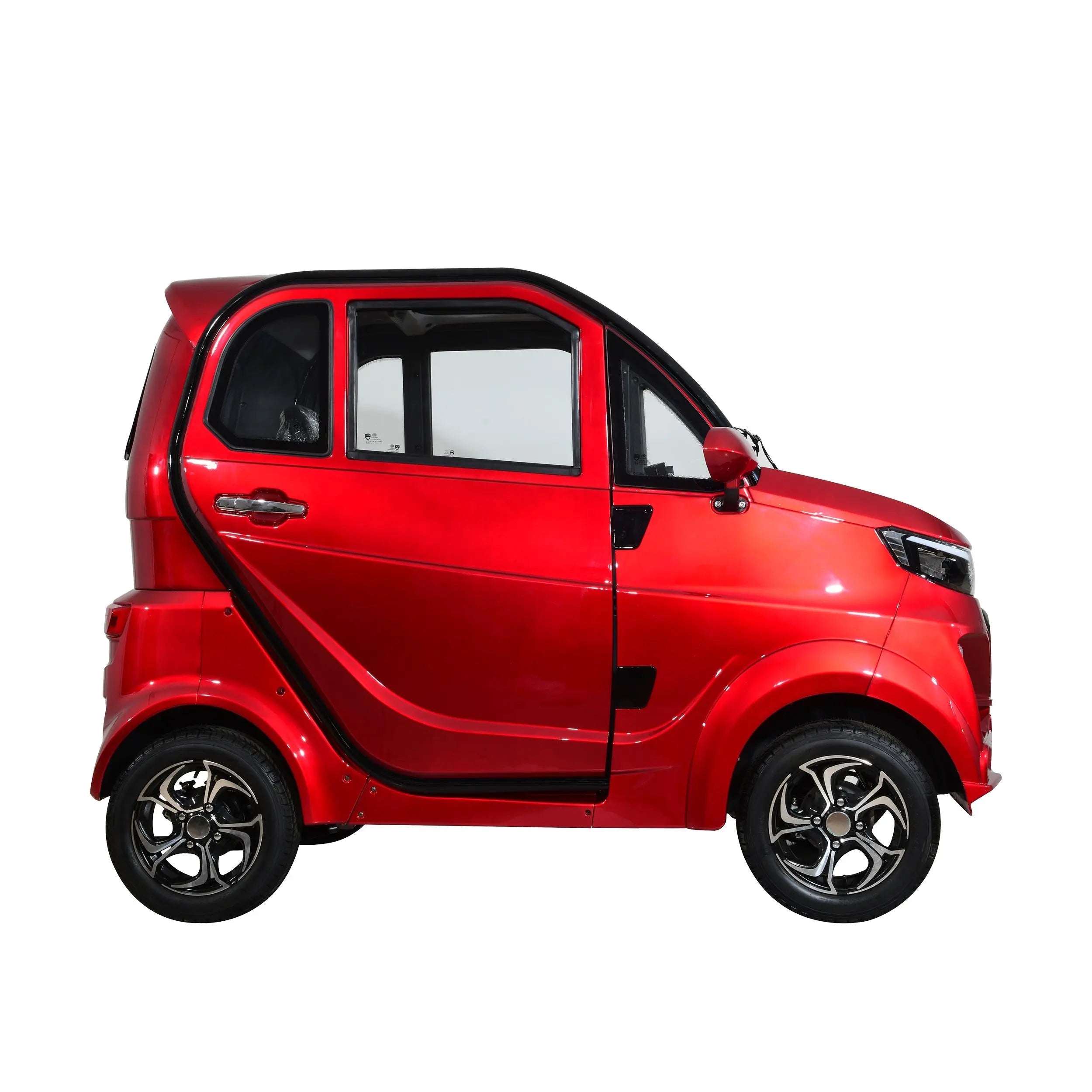 Green Transporter Q Runner Fully Enclosed Cabin Mobility Scooter