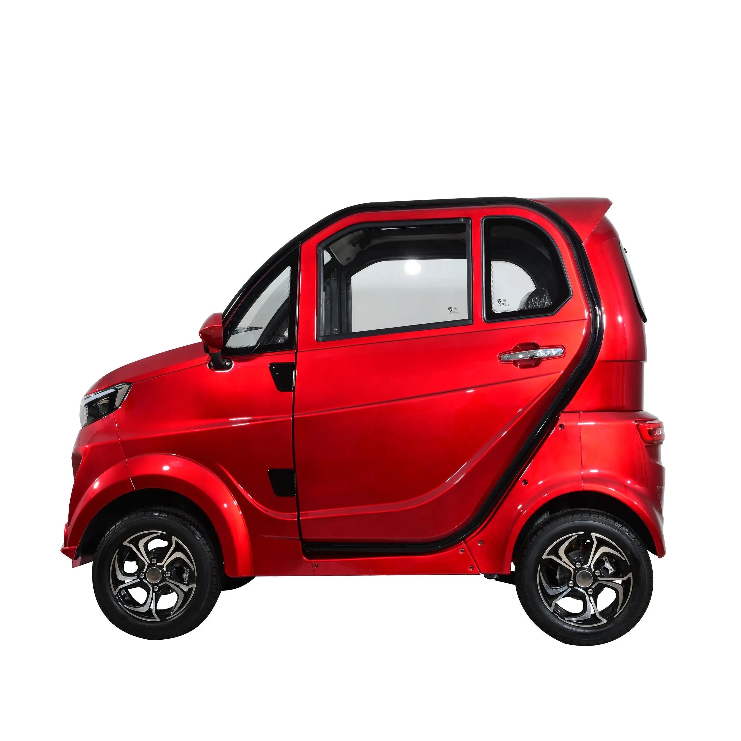 Green Transporter Q Runner Fully Enclosed Cabin Mobility Scooter
